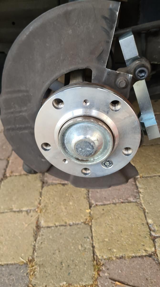 Track plate under brake discs Change overall height BMW 6mm Brake conversion