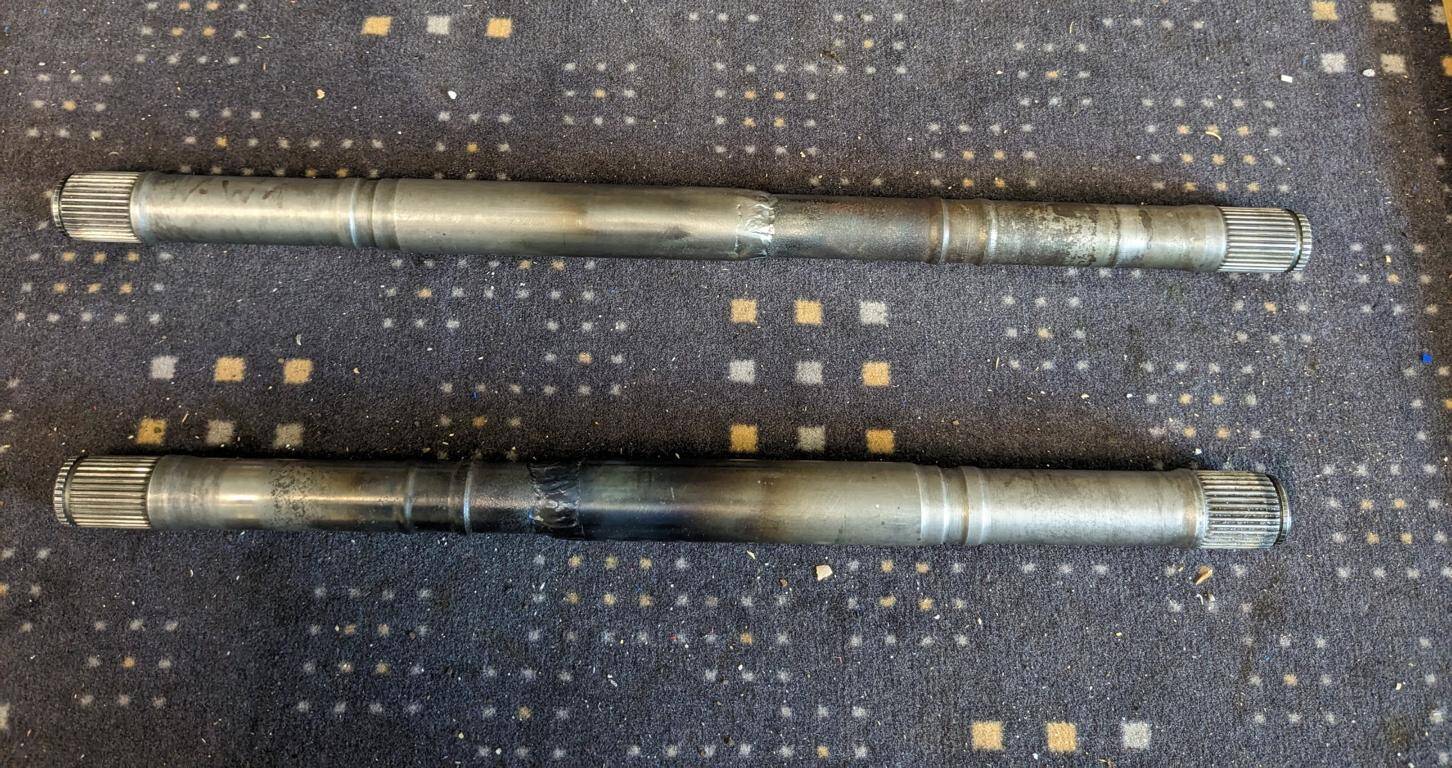 Matching drive shafts for a VW T2 with a Tesla S motor unit (134924)